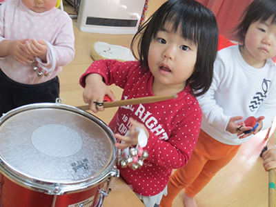 たいこ叩きの練習